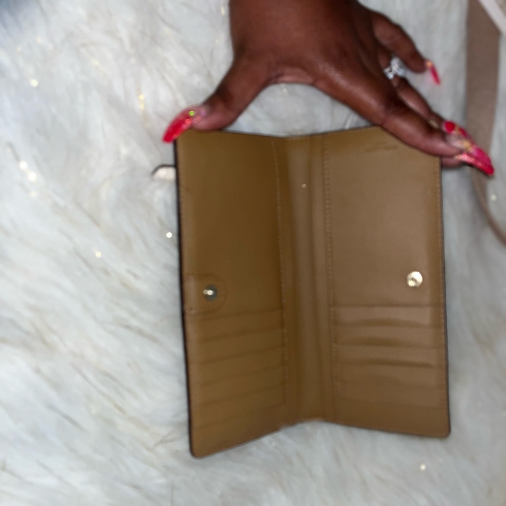 Coach Slim Wallet In Signature Canvas - Picture 3 of 4